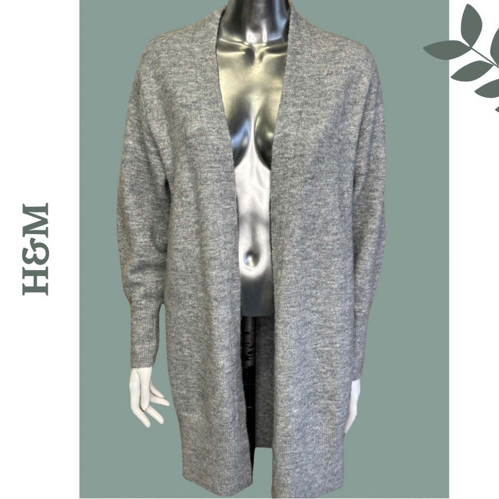 🛍️ H&M Grey Cardigan Sweater Wool Blend Ribbed Cuff Size Extra Small